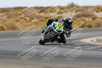 media/Feb-27-2022-CVMA (Sun) [[a3977b6969]]/Race 6 500 Supersport-350 Supersport (Holeshot)/